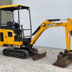 Miniexcavadora JCB 15C-1 usada, 2018 — motor diésel Perkins y 3 cucharones