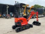 Mini Excavadora Compacta TMG-MVE08 de 15 HP — 1.900 lb - Imagen 6