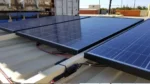 Kit de energía solar para contenedor marítimo