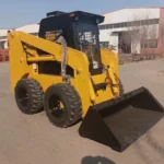 JC100 Skid Steer — Cargadora Compacta de 1.100 kg