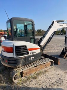 Miniexcavadora Bobcat E42 usada, 2020